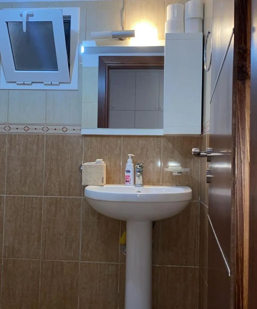 Yiannis & Victoria Villa Himarë Albánie